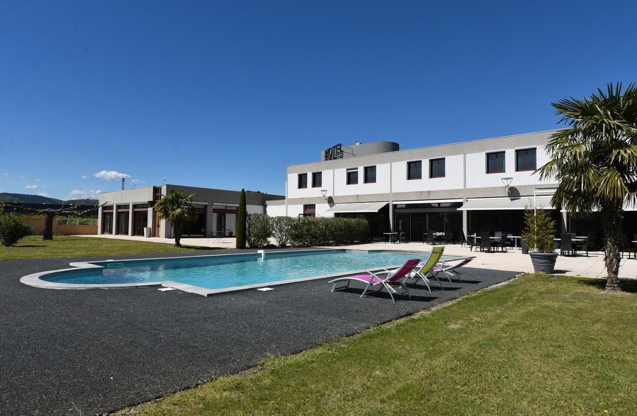 Sous Les Pins Hotel Etoile-sur-Rhone Exterior photo