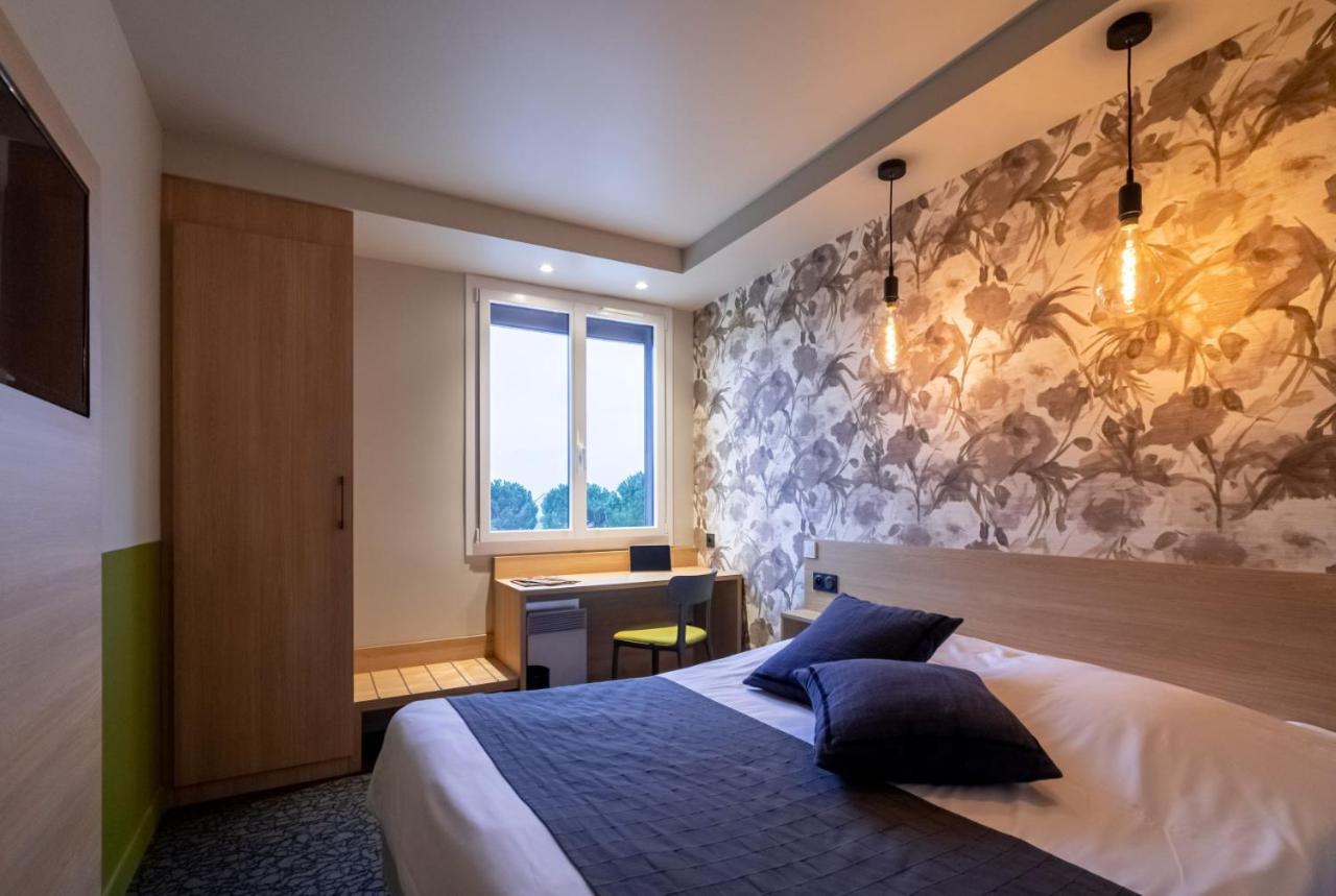 Sous Les Pins Hotel Etoile-sur-Rhone Exterior photo
